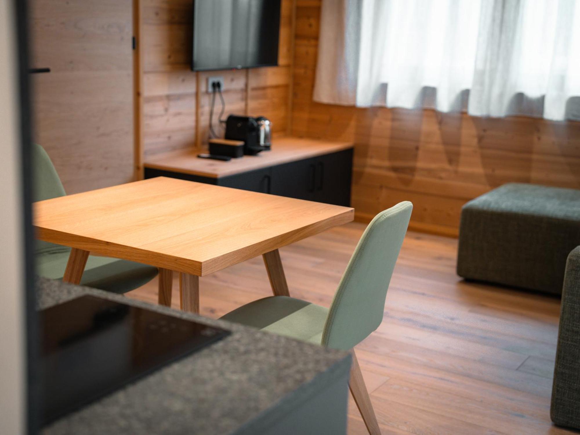 Vivi Suites & Spa - Boutique Guest House Molveno Luaran gambar